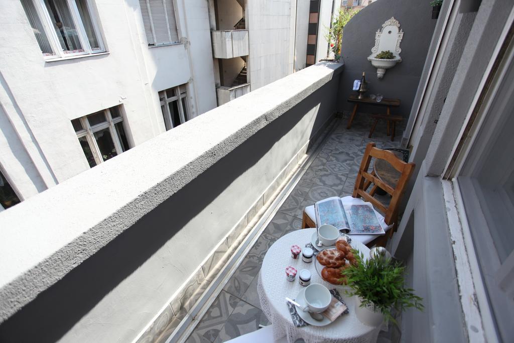 D.Five Neo-Baroque Apartment With Terrace Budapesta Exterior foto